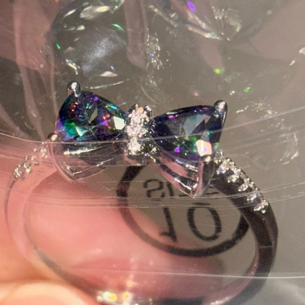 Silver Topaz Bow Ring